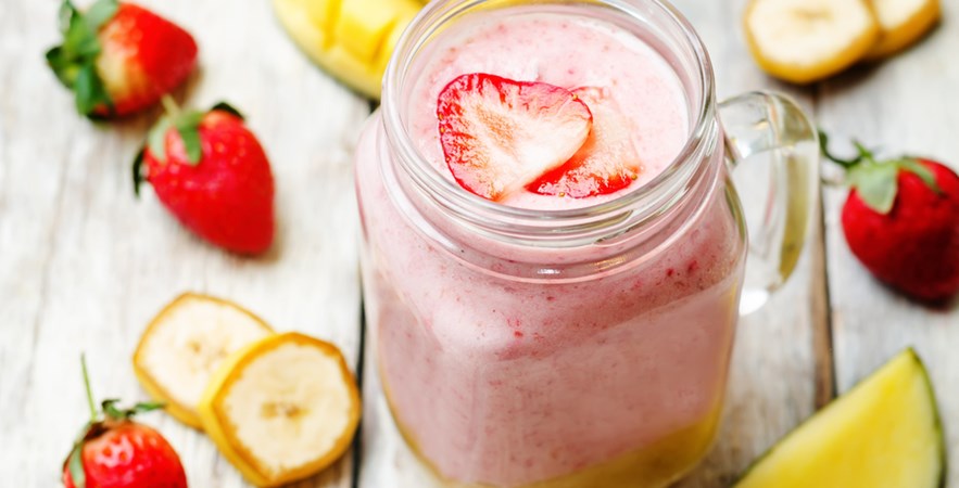 Η SYMMETRIA στο Lia Beach House στη Μύκονο με υπέροχα smoothies